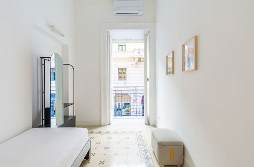 Photo 5 - Piazza Amedeo Flat by Wonderful Italy