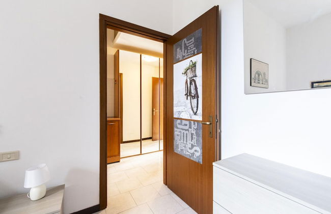 Erba 6 in Baranzate With 1 Bedrooms and 1 Bathrooms - Foto 29