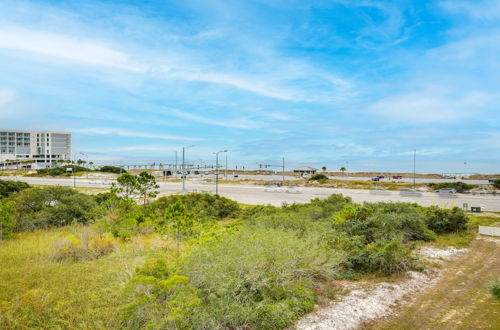 Photo 17 - Gulf Coast 'cozy Condo' w/ Pool: Walk to Beach