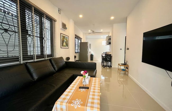 Bayok 11 - 2 Bedroom Villa Near Kathu Waterfall - Photo 1