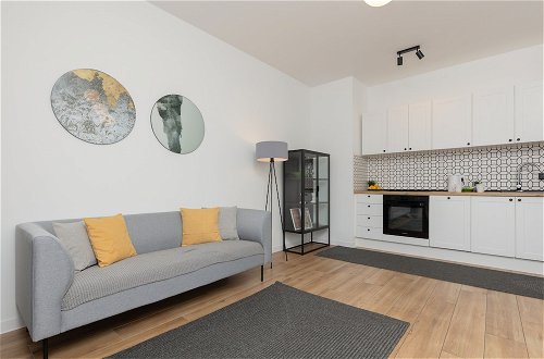 Foto 7 - Spacious Apartment by Renters