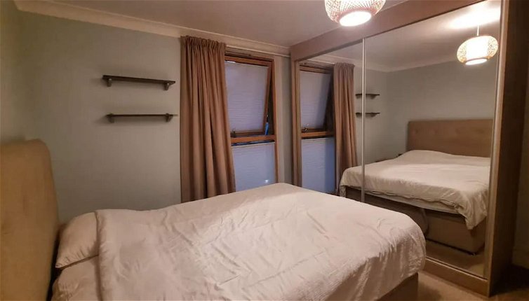 Photo 1 - Cosy and Stylish 1bedroom Flat w/ Balcony, Camberwell
