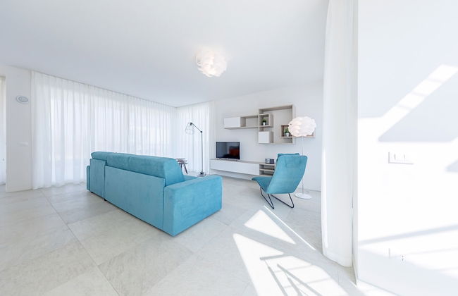 Lake Sunbeam Villa by Wonderful Italy - Photo 21