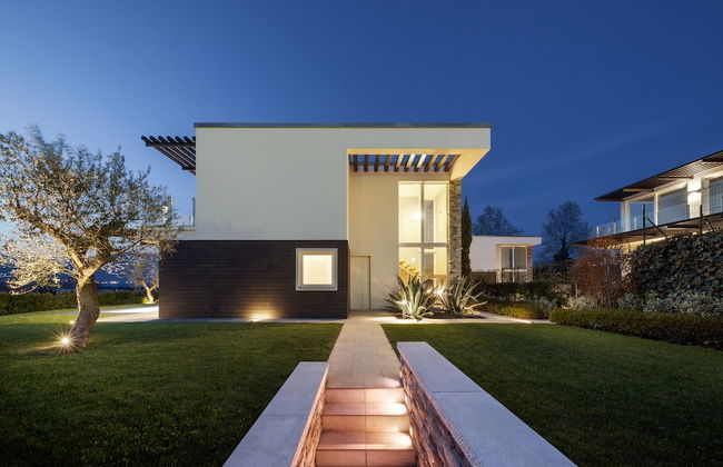 Lake Sunbeam Villa by Wonderful Italy - Photo 46