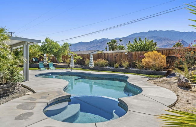 3 BDR Desert Oasis in the Heart of Palm Springs! - Foto 36