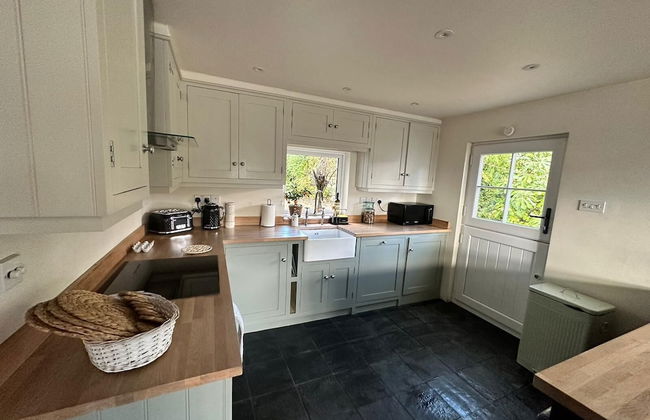 Beautiful 4-bed Cottage in Heart of the Cotswolds - Foto 12