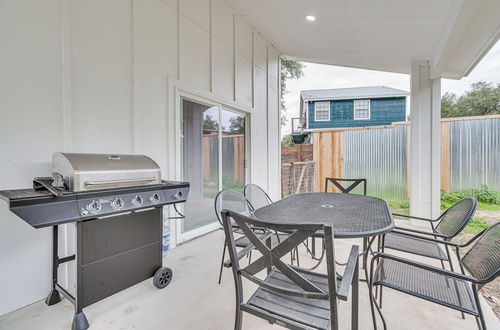 Photo 3 - Pet-friendly Spicewood Home w/ Deck + Gas Grill