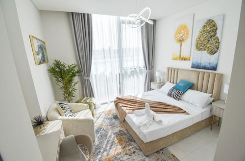 Foto 9 - Yogi - Luxury Apartment With Beach Access