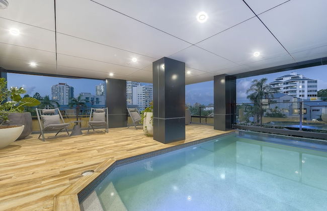 The Monterey Apartments by Urban Rest - Photo 27