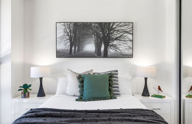 The Monterey Apartments by Urban Rest - Photo 4