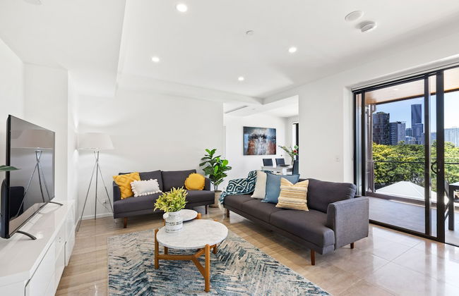 The Monterey Apartments by Urban Rest - Photo 16