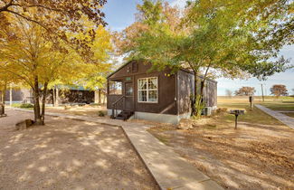 Photo 1 - Waterfront Cabin in Kerens w/ Community Dock