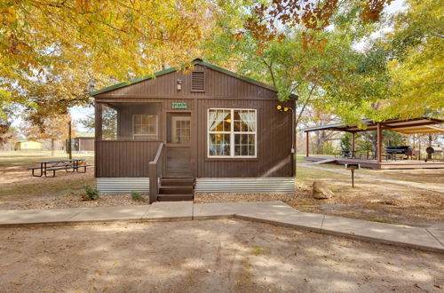 Photo 31 - Waterfront Cabin in Kerens w/ Community Dock