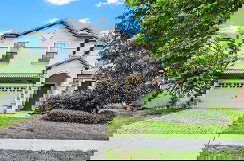 Foto 59 - Huge Home With Game Room & Theater Near Disney 1429