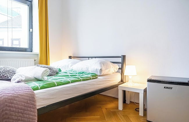 Cozy 4BR Apt Garden Close to Danube - Foto 35