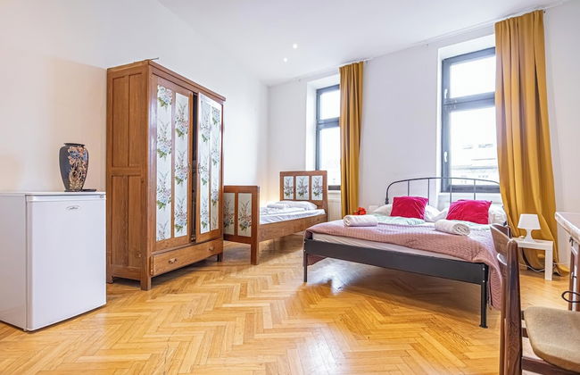 Cozy 4BR Apt Garden Close to Danube - Foto 39