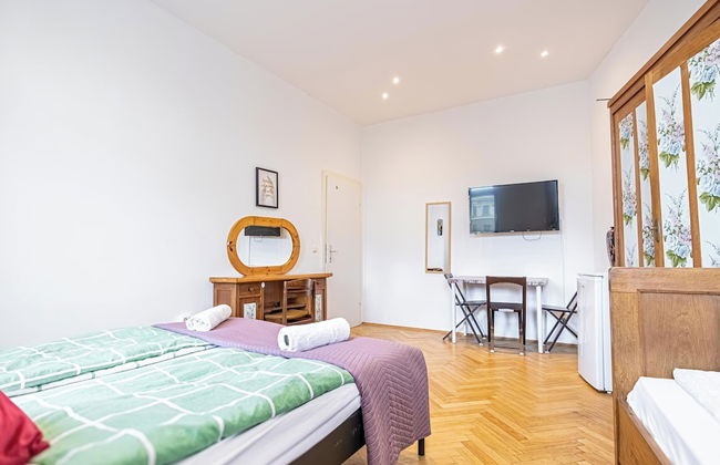 Cozy 4BR Apt Garden Close to Danube - Foto 26