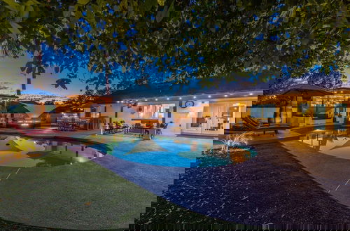 Photo 55 - Kings Lux Escape Free Htd Pool Cabana BBQ Firepit