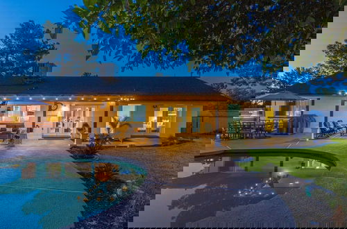 Photo 50 - Kings Lux Escape Free Htd Pool Cabana BBQ Firepit