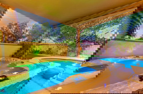 Photo 2 - Greenway Oasis Heated Pool Spa Mural Putt Grn