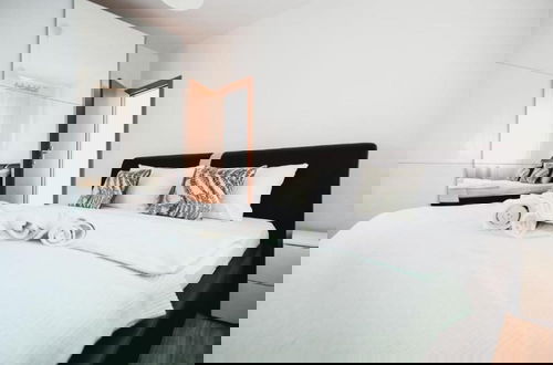 Foto 3 - Modern Apartment With Terrace in Herceg Novi