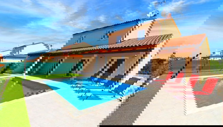 Photo 1 - Modern Villa With Private Pool and Garden