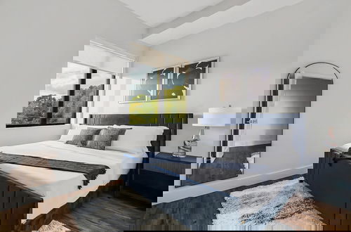 Foto 4 - Upstay! New Renos Spacious Apartment Near Soco