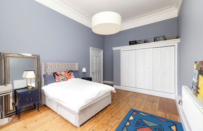 Spacious 2-Bedroom Ground Floor Flat - Foto 6