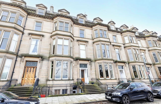 Spacious 2-Bedroom Ground Floor Flat - Foto 37