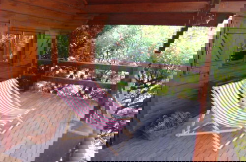 Foto 15 - Stunning Rustic House River View