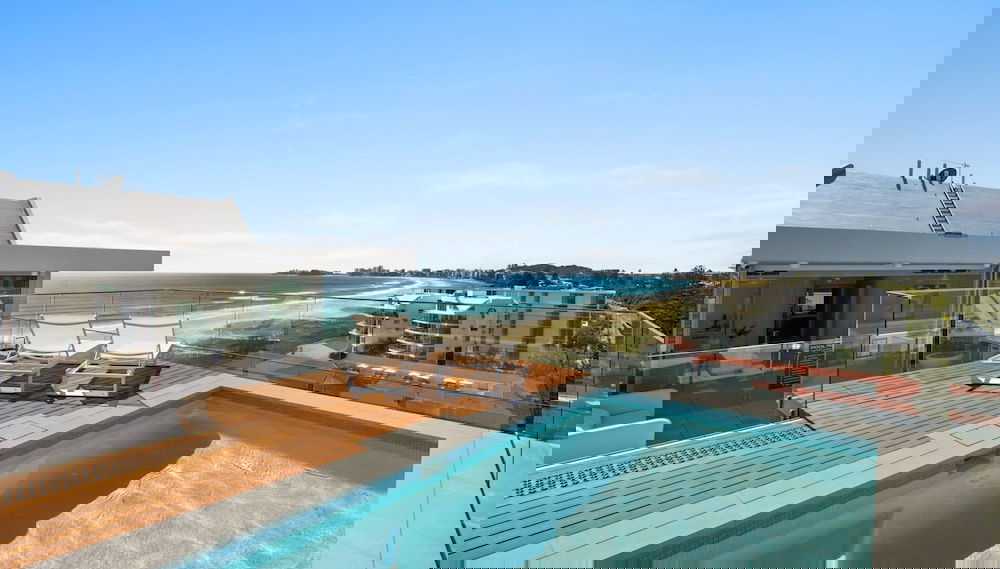 Primary image