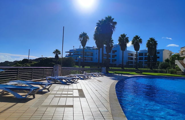 Lagos Ocean BAY With Pool by Homing - Photo 27