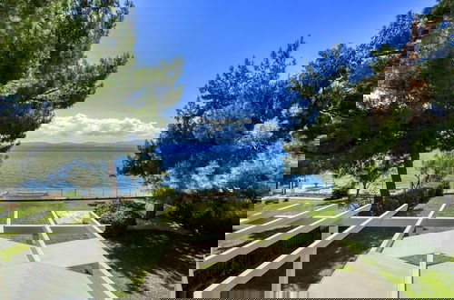 Foto 37 - Salt Stone Beach Front Retreat by Estia