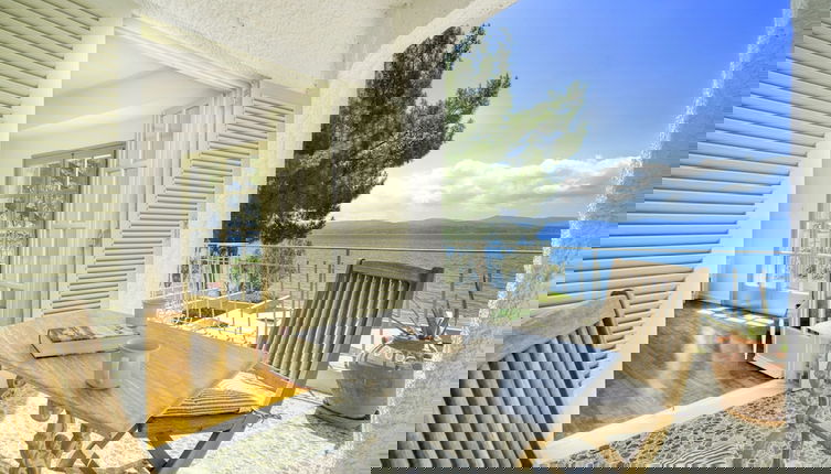 Foto 1 - Salt Stone Beach Front Retreat by Estia
