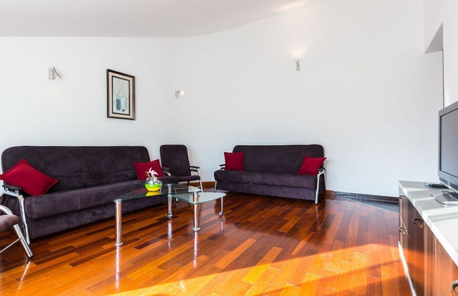 Elegant and Lavish Leisure Apartments Zadar With Outdoor Pool - Foto 33