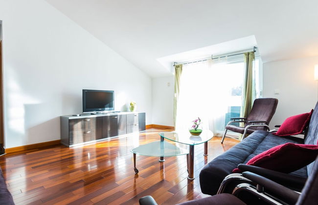 Elegant and Lavish Leisure Apartments Zadar With Outdoor Pool - Foto 36