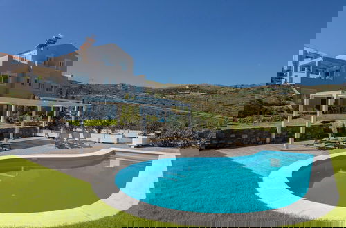 Foto 1 - Blue Hills Villas by Estia Green 3