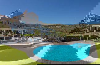 Foto 1 - Blue Hills Villas by Estia Green 3