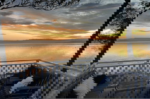 Foto 1 - Dreamy Lake Retreat & Sunsets