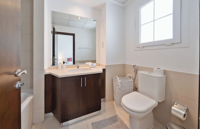 Luxury Short Term Stay 2BHK plus Maids - RANCHES - Foto 27