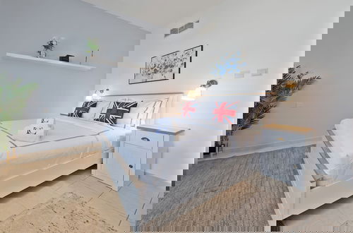 Foto 4 - Luxury Short Term Stay 2BHK plus Maids - RANCHES