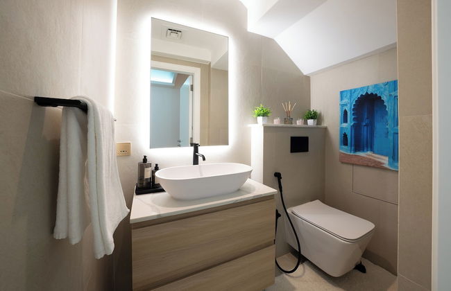 Luxury Short Term Stay 2BHK plus Maids - RANCHES - Foto 32
