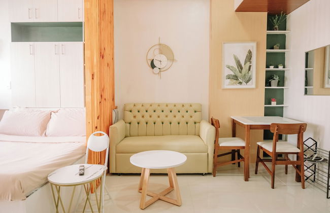 Sleek & Stylish Urban Loft - Foto 8