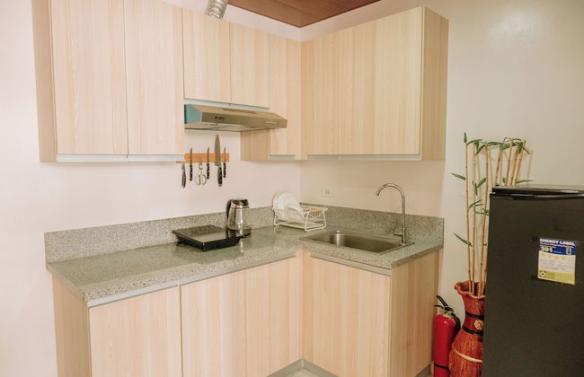 Sleek & Stylish Urban Loft - Foto 14