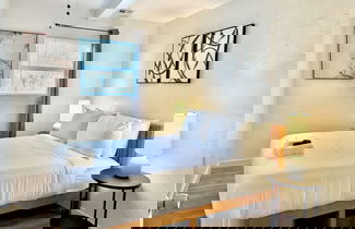 Photo 1 - Updated Studio With Laundry Full Kitchen 36B