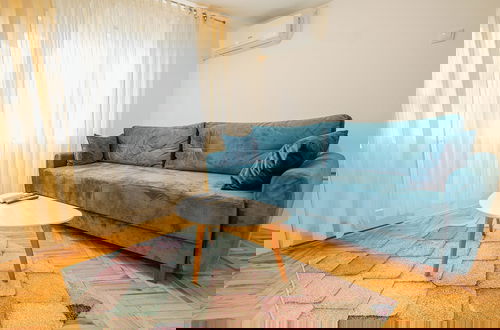 Photo 10 - VP Apartment - A Forest Retreat in the Heart of the City!