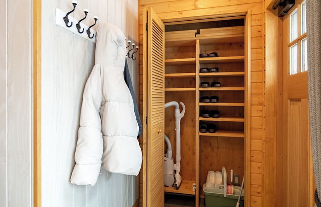 Creekside Chalets Hakuba - Photo 1