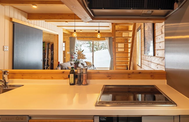 Creekside Chalets Hakuba - Photo 9
