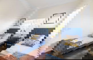 Photo 3 - Elegant Retreat Modern Comforts, Prime Location