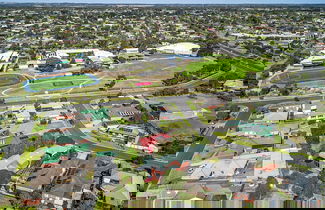 Photo 1 - StayAU Gorgeous 5BR BBQ Home Geelong
